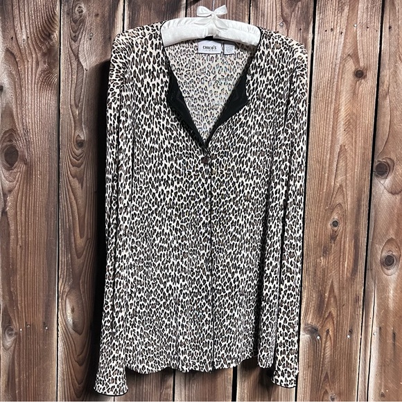 Chico's Sweaters - Chico’s Travelers Classic Animal Leopard Print Luxury Button Cardigan Sz L